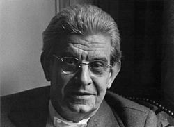 Jacques Lacan.jpg