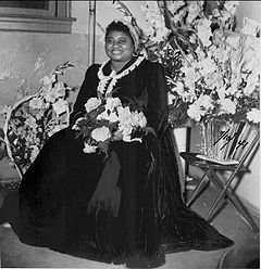 Hattie McDaniel.jpg