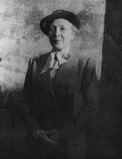 Marie Laurencin 1949.jpg